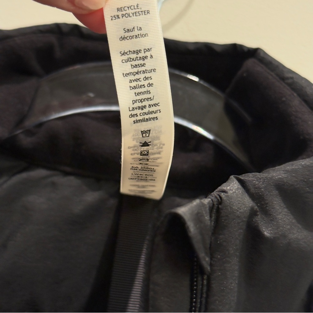 NWT - Lululemon Down For It All Vest Black Sleeveless Zip-Up - Picture 13 of 16